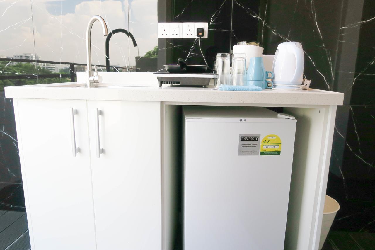 Comfy 4 By Ong Realty Apartment Singapore