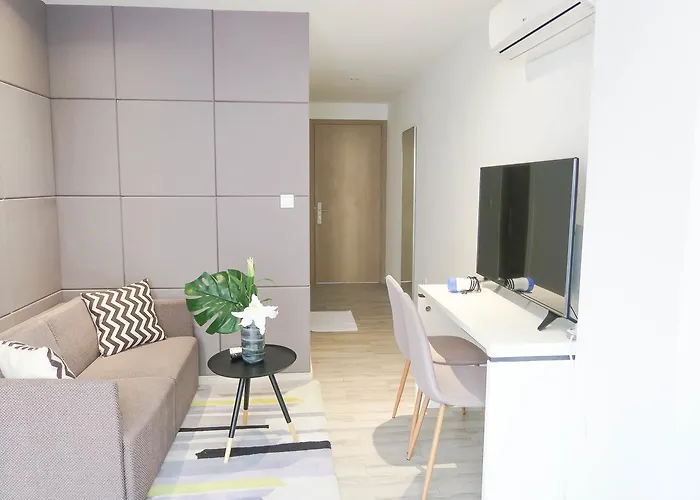 Comfy Studio 4 By Ong Realty